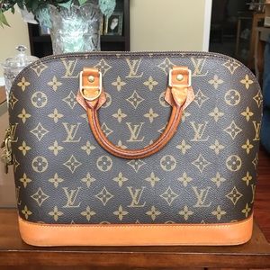 Louis Vuitton Alma PM